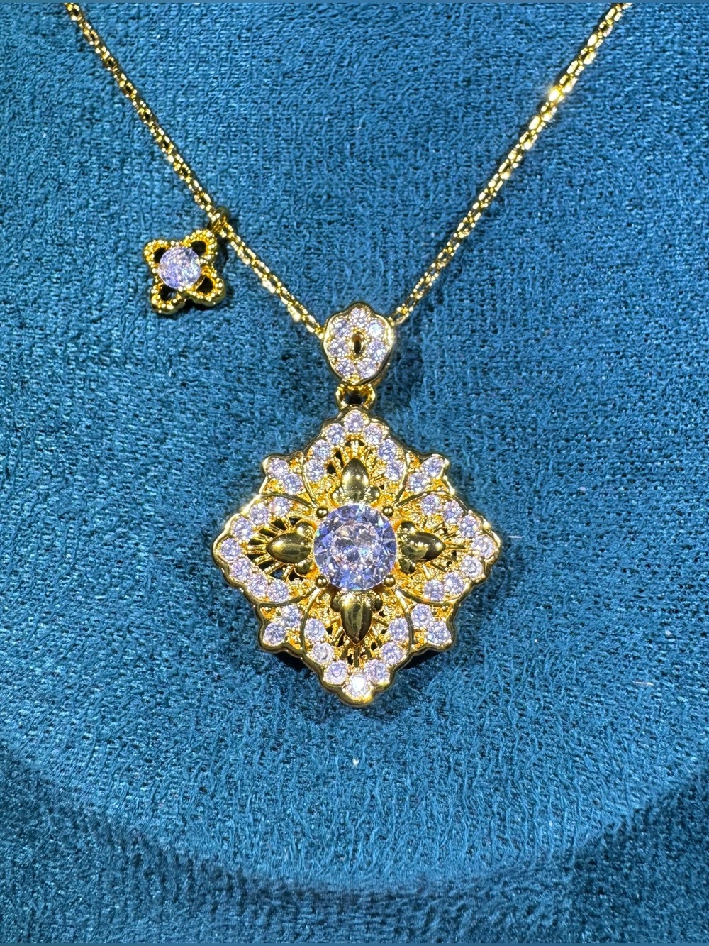 Gold and White Crystal Floral Pendant Necklace - Women Jewelry